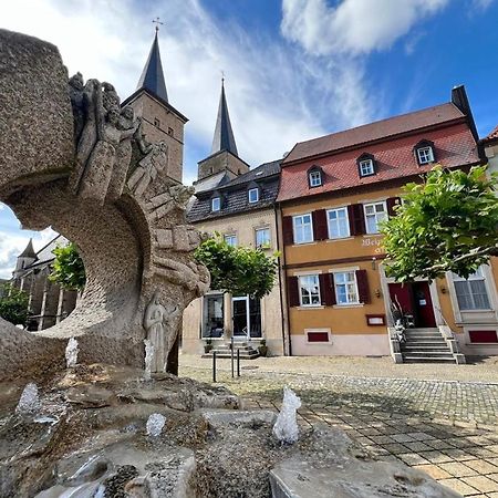 Hotel Weinstube Am Markt Gerolzhofen Exterior foto